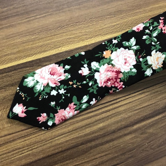 Floral skinny tie - Picture 2 of 2
